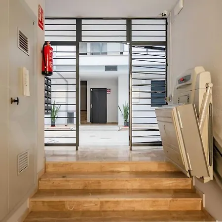 Contemporary Minimalist By Rems Daire