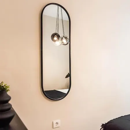 Contemporary Minimalist By Rems Daire *